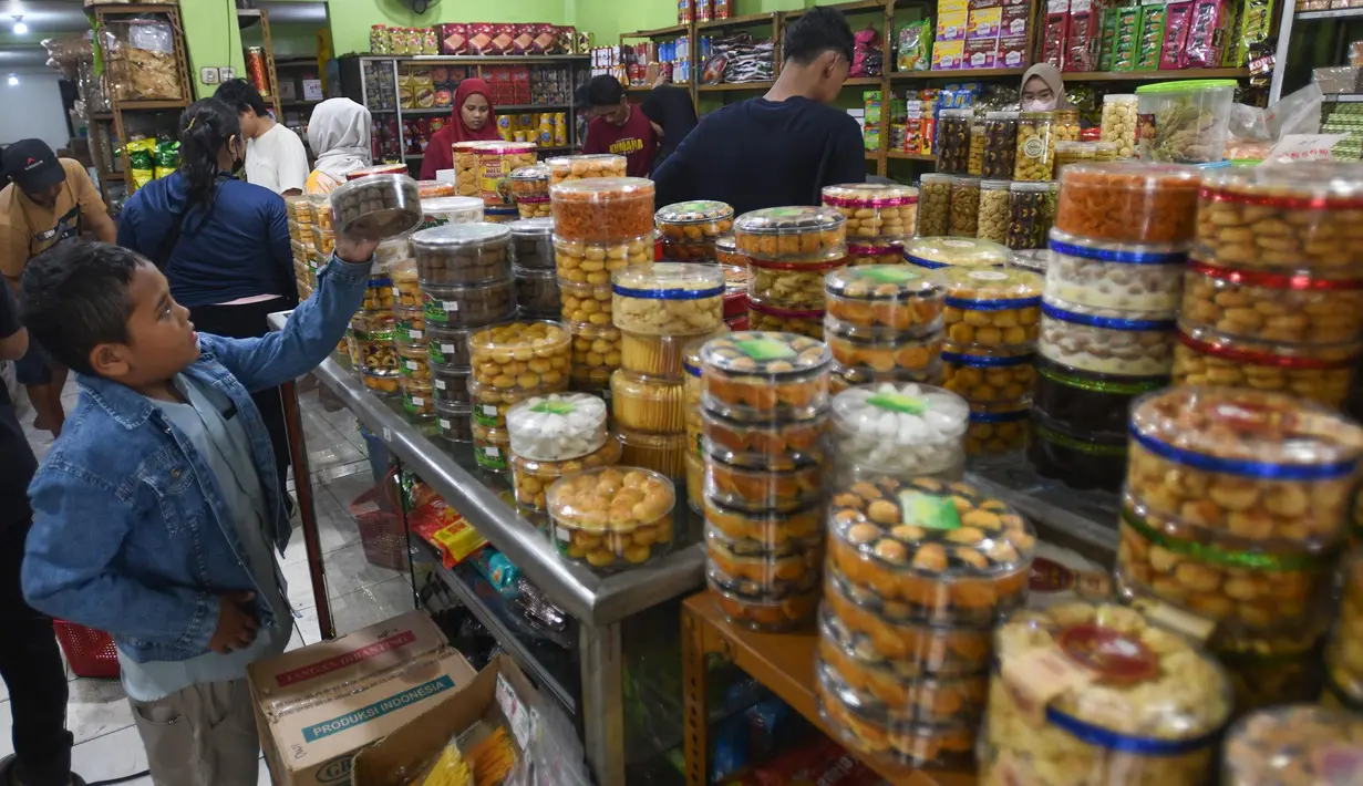 Selain itu, area ini destinasi favorit konsumen menjelang musim lebaran. (merdeka.com/Arie Basuki)