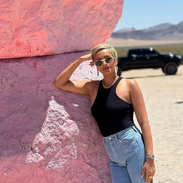 Kimmy Jayanti dan gaya busananya (Instagram/kimmyjayanti)