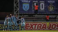 Persela Lamongan berhasil menang 1-0 dalam laga pekan kesembilan BRI Liga 1 2021/2022 melawan Persik Kediri melalui gol tunggal Malik Risaldi yang berlangsung di Stadion Moch Soebroto, Magelang, Senin (25/10/2021) malam. (Bola.com/Bagaskara Lazuardi)