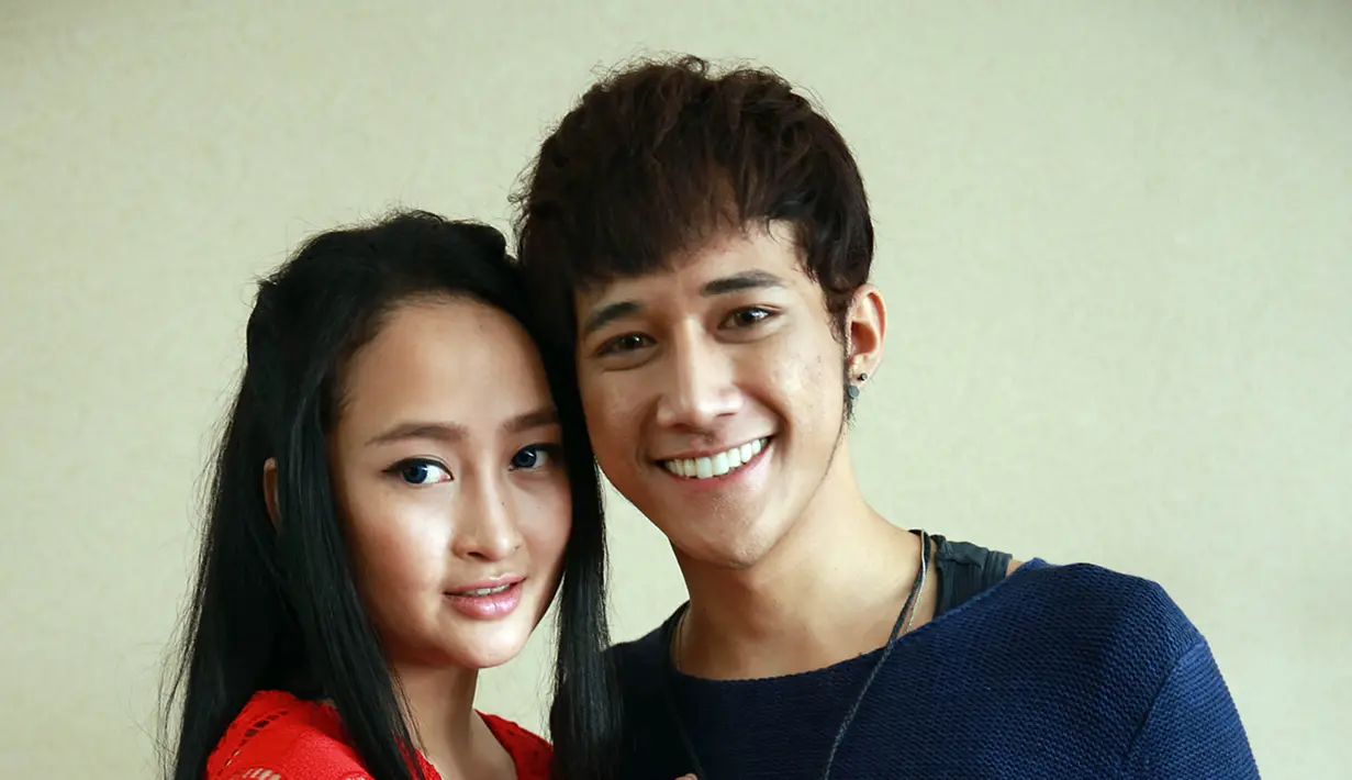 Syuting video klip 'Takkan Bersatu', dilakukan di kawasan Kebayoran Lama, Jakarta Selatan, Senin (25/1/2016). (Deki Prayoga/Bintang.com)