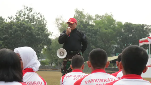 Calon Paskibraka 2018 saat sesi latihan formasi barisan hari ke-2. (Foto: Aditya Eka Prawira)