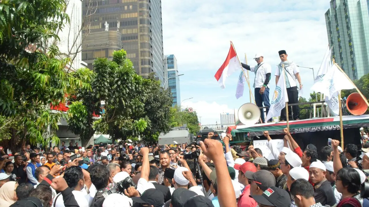 [Bintang] Sidang Ahok