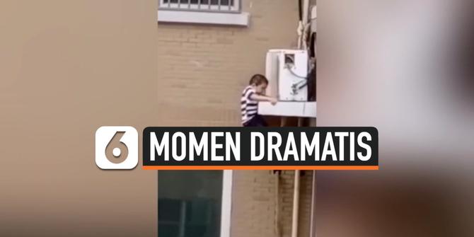 VIDEO: Momen Dramatis, Pria Ini Berhasil Tangkap Balita yang Terjatuh dari Lantai 4