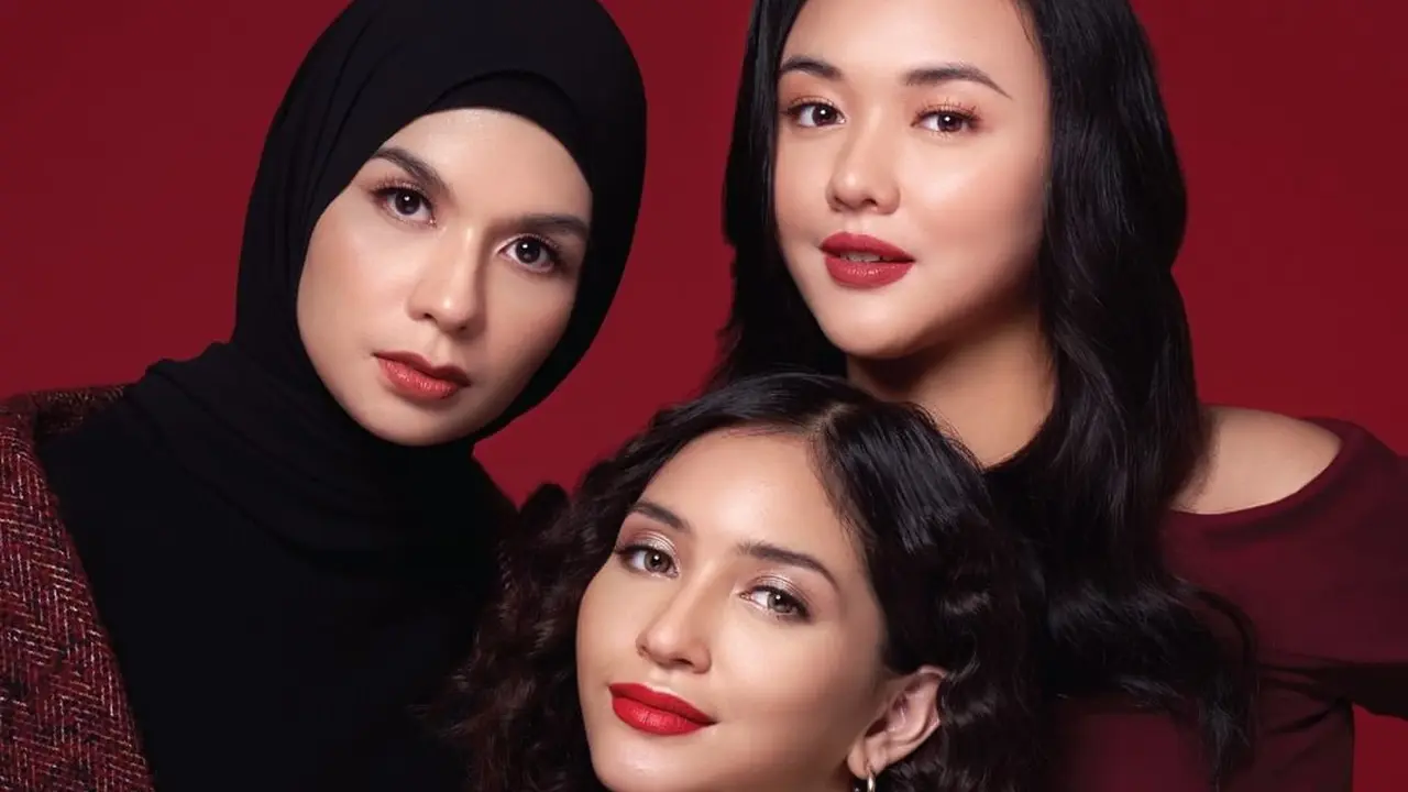 Lipstik OMG
