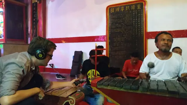 Senjakala Cokek Losari Kolaborasi Musik Tiongkok dan Gamelan Cirebon