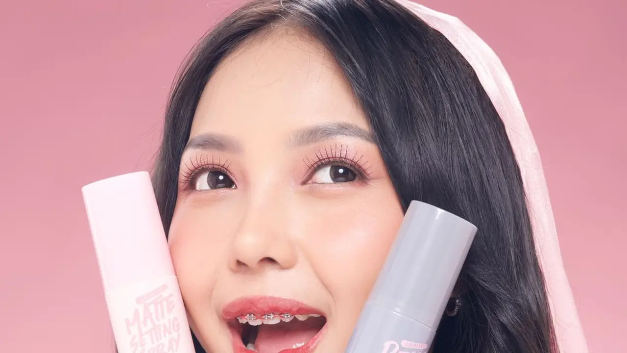 Tampil Glowing dengan Makeup yang Tahan Lama di Hari Lebaran, Ini Kuncinya!