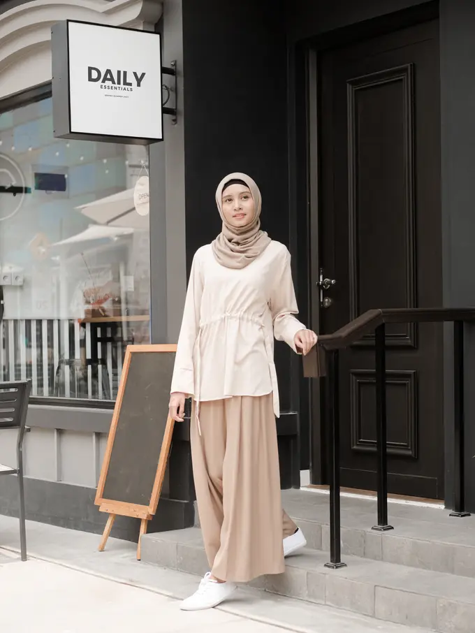 Pakaian muslim dari brand lokal Aeesha yang mudah dipadupadankan/dok. Aeesha