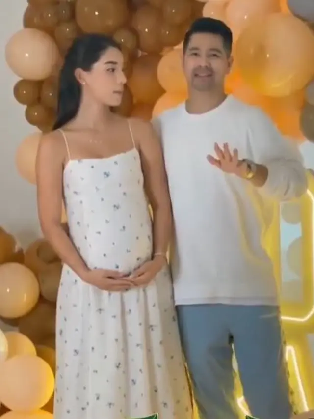 Ungkap Jenis Kelamin Anak, Ini 6 Momen Baby Shower Vanessa Lima