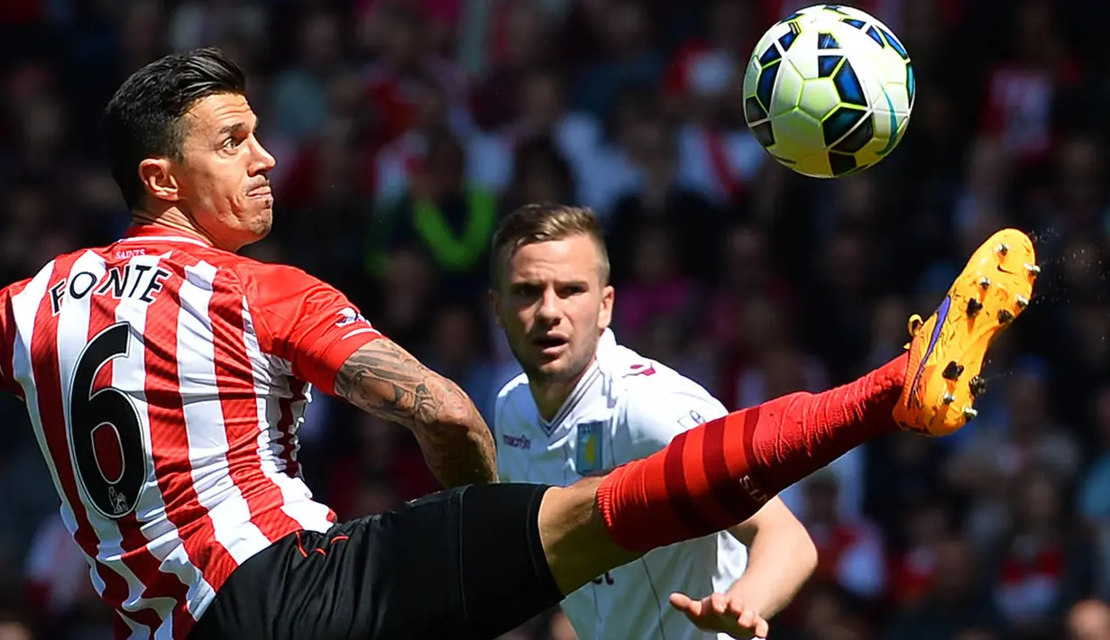 5. Jose Fonte, MU berupaya mendatangkan bek Southampton yang berhasil mengantar Portugal menjadi juara Piala Eropa ini menurut Daily Record. Selain Setan Merah, Everton juga tertarik untuk mendatangkan pria 32 tahun itu. (AFP/Glyn Kirk)