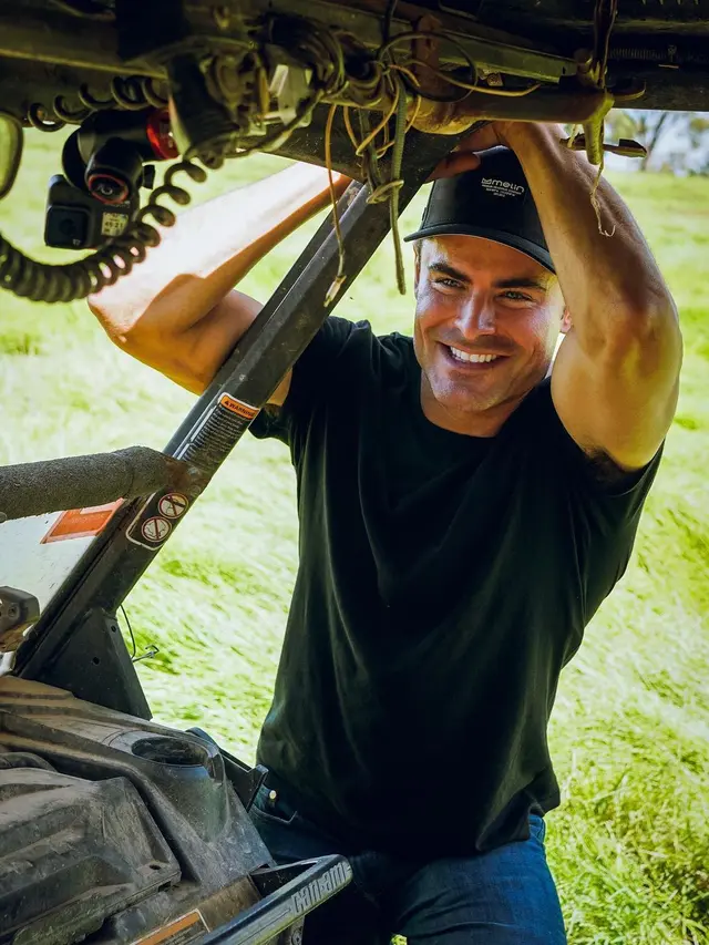 Zac Efron. (Instagram/ zacefron)