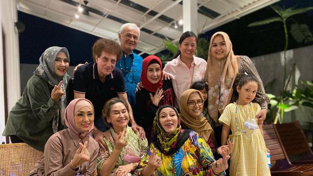 Perayaan ulang tahun Camelia Malik ke-67 (Foto: Instagram @yatioctaviapangky)