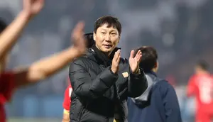 Bawa Timnas Vietnam Pertahankan Gelar Piala AFF, Kini Kim Sang-sik Incar Tiket Historis ke Piala Dunia