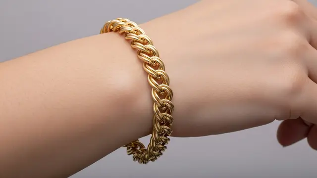Model Gelang Emas Klasik untuk Tangan Besar/Ilustrasi Gemini AI