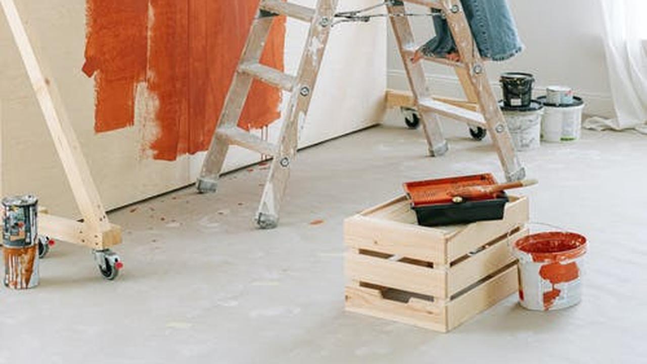 Arti Mimpi Merenovasi Rumah yang Membawa Kebaikan