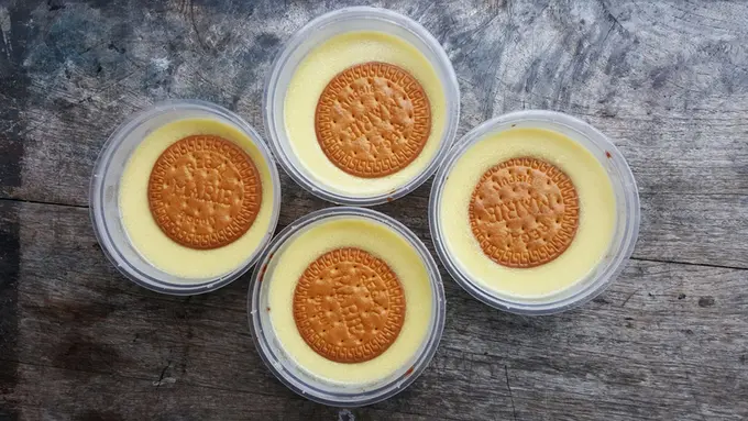 puding roti biskuit