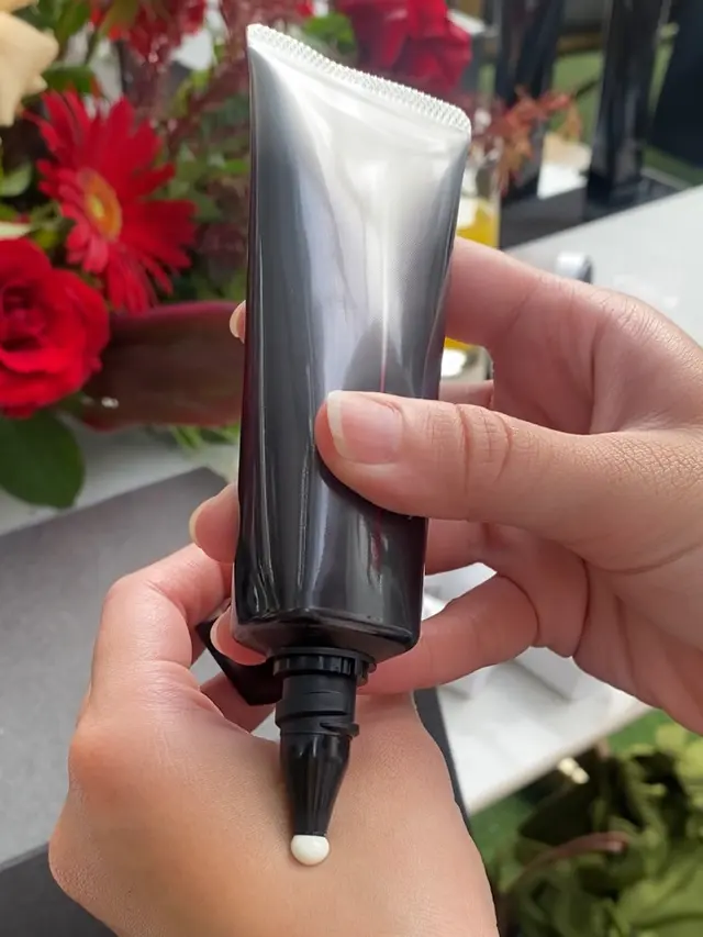 POLA B.A Light Selector N Sunscreen  Bisa Jadi Perawatan Anti Aging. [Anisha/Fimela]