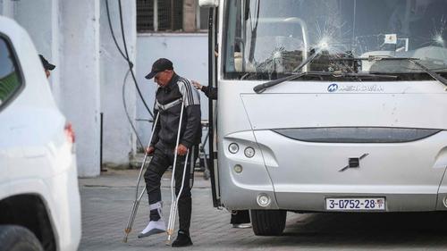 Setelah 20 Hari Ditutup, Perbatasan Rafah Kembali Dibuka