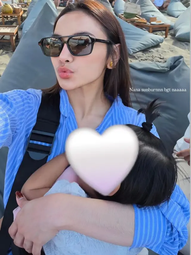 Mahalini Pulang Kampung ke Bali bareng Selina. [@mahaliniraharja]