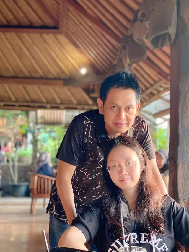 Hilman Hariwijaya dan putrinya. (Foto: Dok. Instagram @thehilmanhariwijaya)