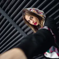 Siapa sih yang tak kenal dengan Valerie Thomas? Anak Jeremy Thomas dan Ina Indayanti ini memang punya pesona yang sensual. (Foto: instagram.com/valerieethomas)