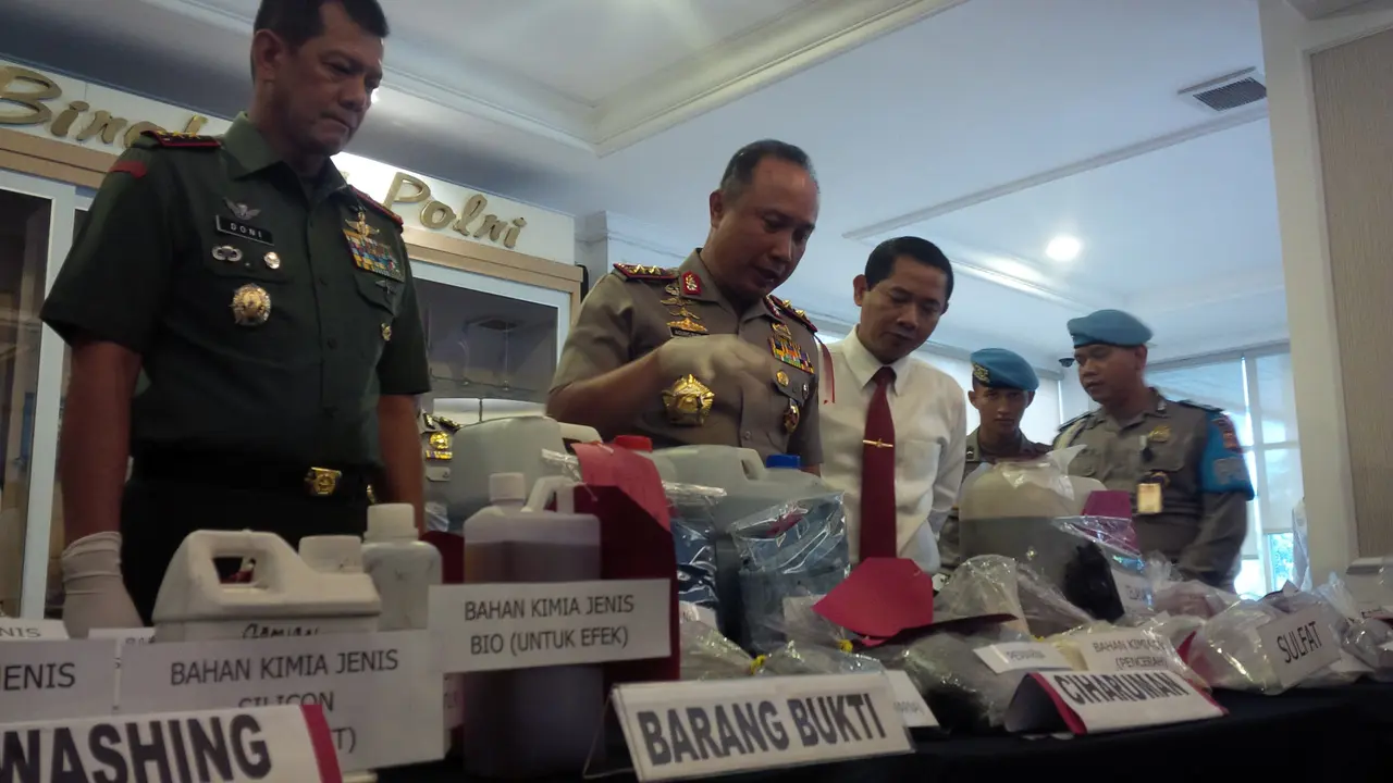 3 Jasa Binatu Diduga Buang Limbah B3 ke Sungai Citarum