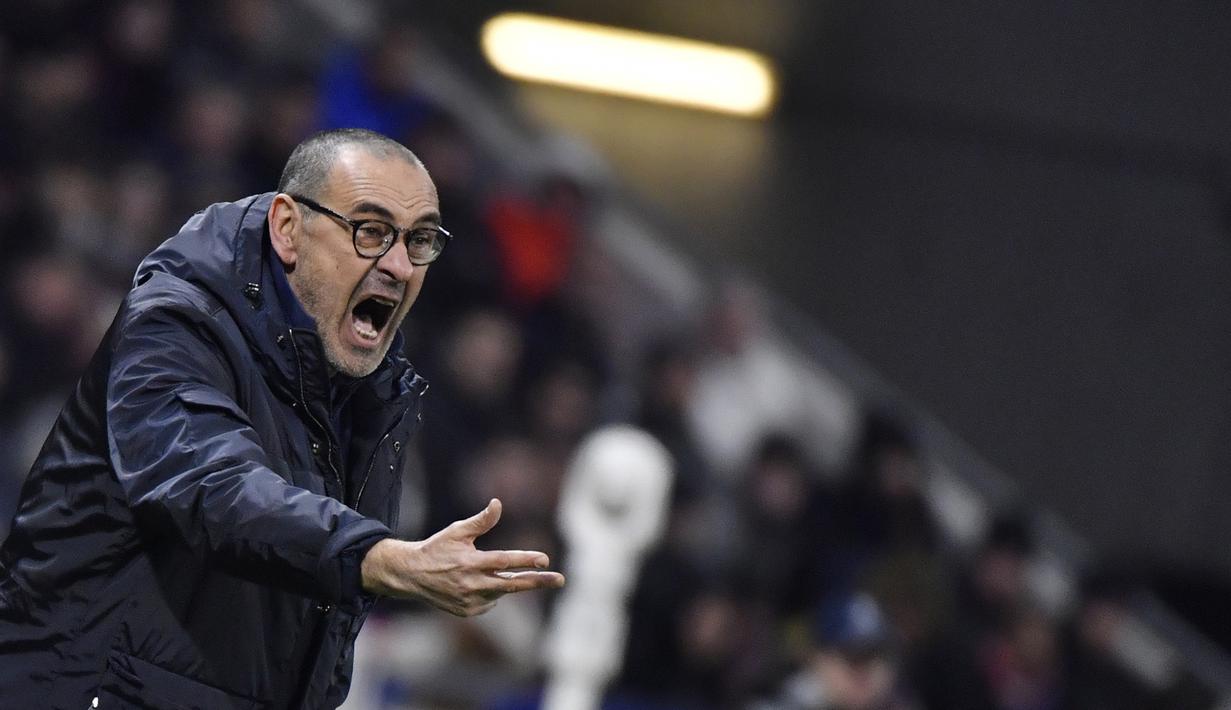Maurizio Sarri dipecat Juventus pada akhir musim 2019-2020. Sejak saat itu, mantan pelatih Chelsea dan Napoli itu belum terlihat lagi di pinggir lapangan. (Foto: AFP/Philippe Desmazes)