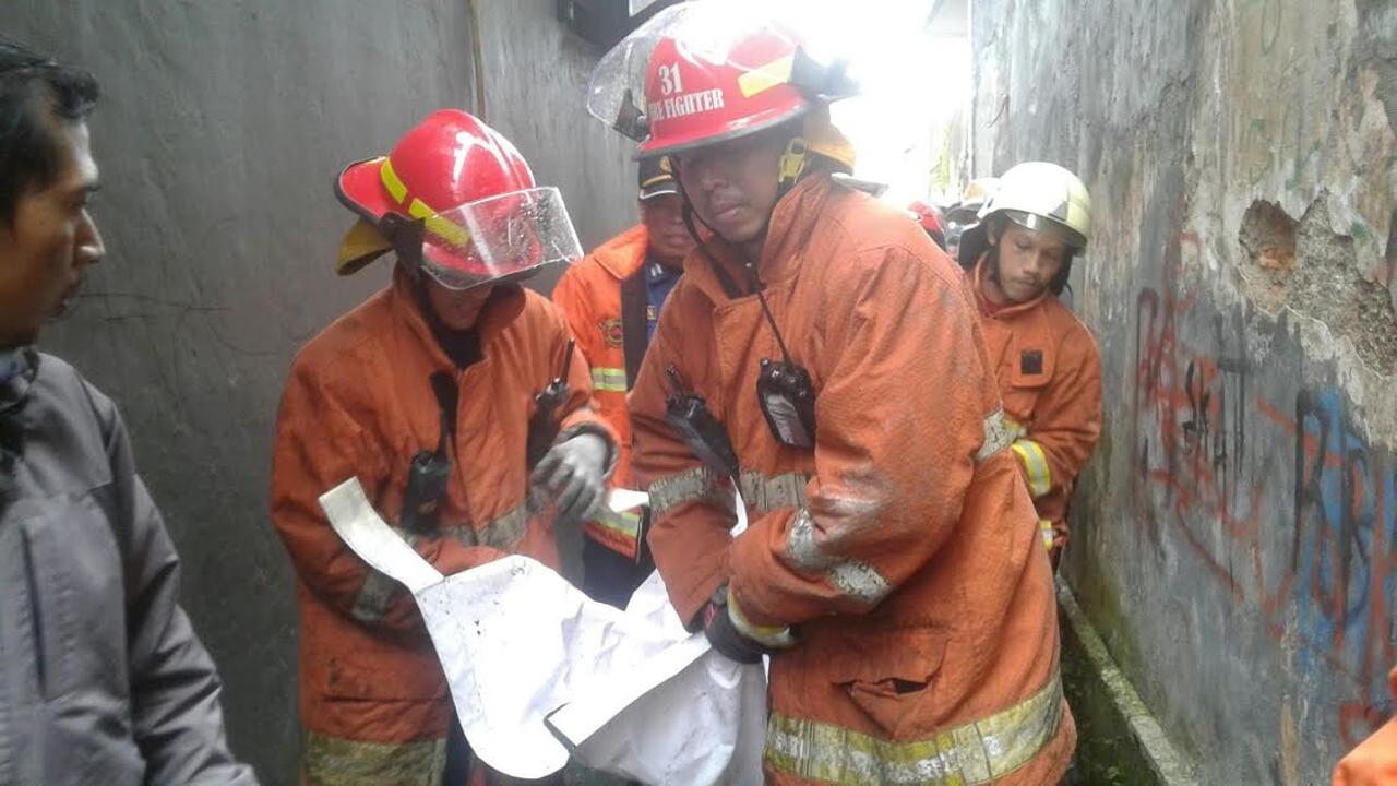 Kebakaran di kebon Jeruk