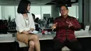 Kamis (8/5/2014), Presiden Komisaris PT Indomobil, Subronto Laras datang berkunjung ke ruang redaksi Liputan6.com. (Liputan6.com/Helmi Fithriansyah)