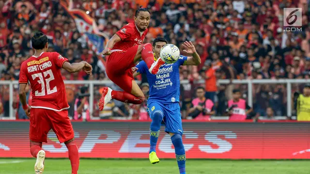 Persib Tahan Imbang Persija di GBK