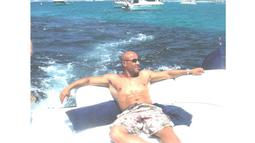 Amokrane Kiane Sabet adalah warga negara Prancis, berdarah Aljazair. (Bola.com/myspace.com/kiane sabet)