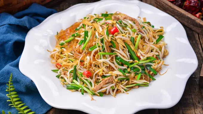 kecambah tauge kucai bihun