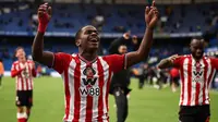 Gelandang Sunderland, Noah Sadiki. (AFP/HENRY NICHOLLS)