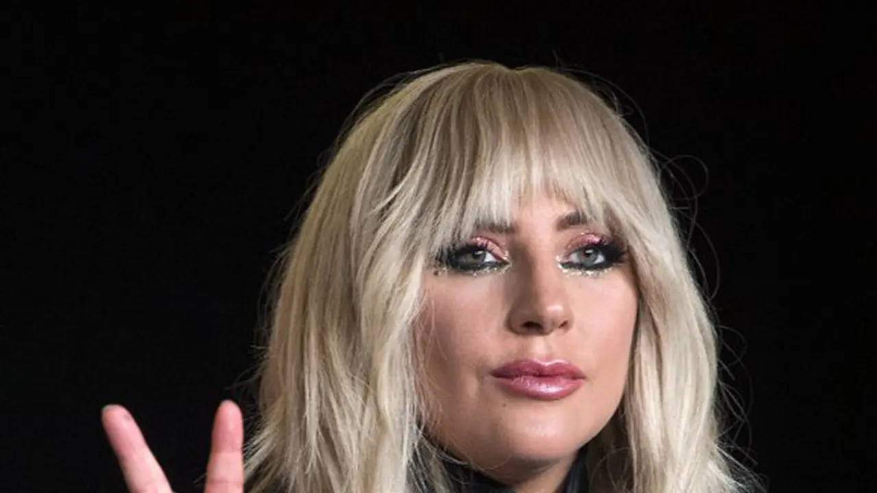 [Bintang] Lady Gaga