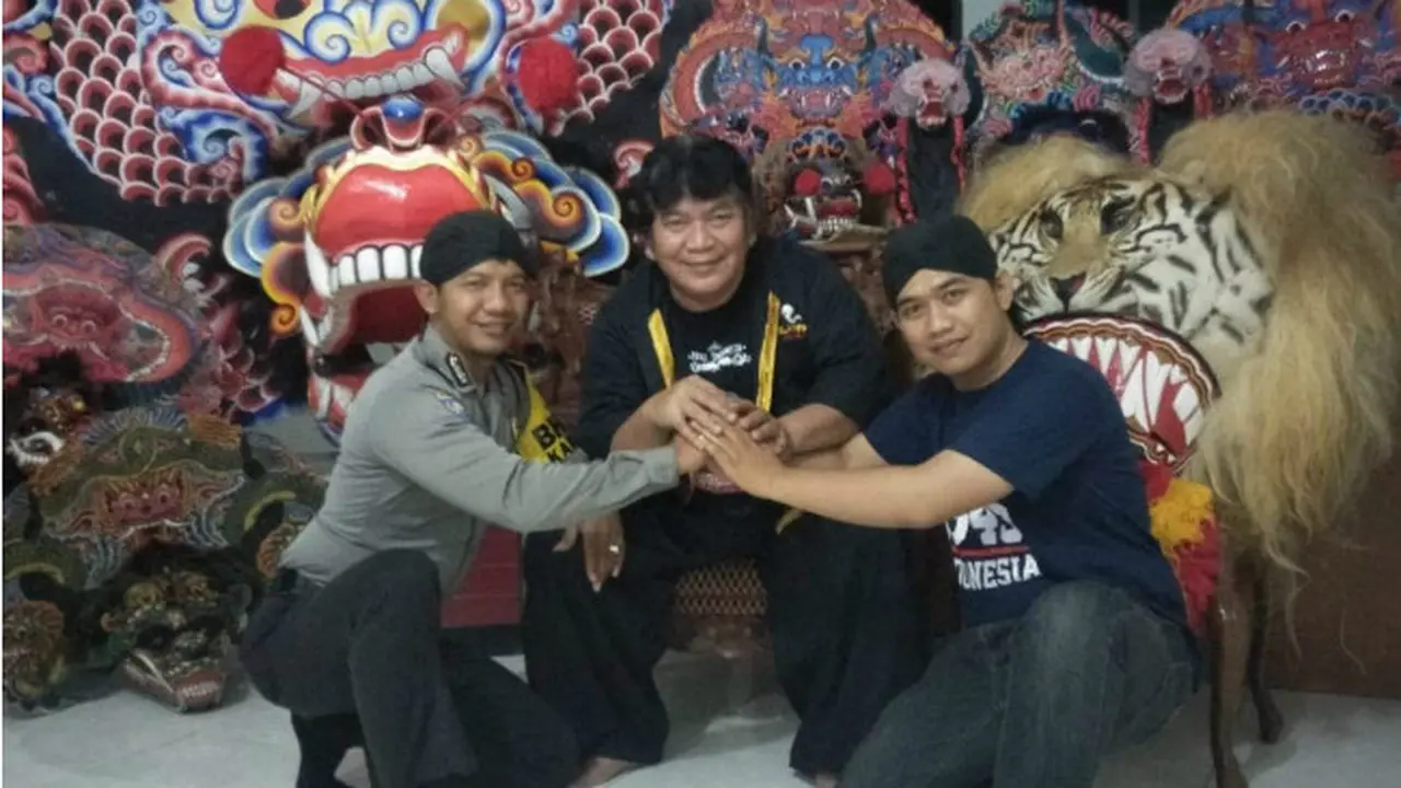 Aksi Bripka Agus Budiono, Jadi Seniman Jaranan hingga Menyembuhkan Orang Kesurupan