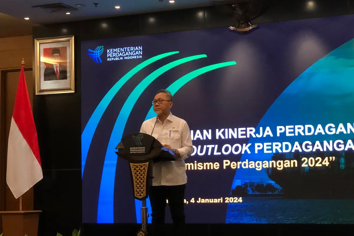 Menteri Perdagangan (Mendag) Zulkifli Hasan dalam konferensi pers Capaian Kinerja 2023 dan Outlook Perdagangan 2024, di Kantor Kementerian Perdagangan, Jakarta, Kamis (4/1/2024). (Tira/Liputan6.com)