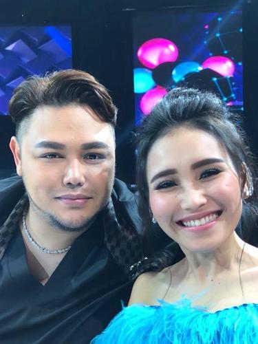 Sumpah Serapah Ayu Ting Ting Untuk Ivan Gunawan Dan Pacarnya News Entertainment Fimela Com