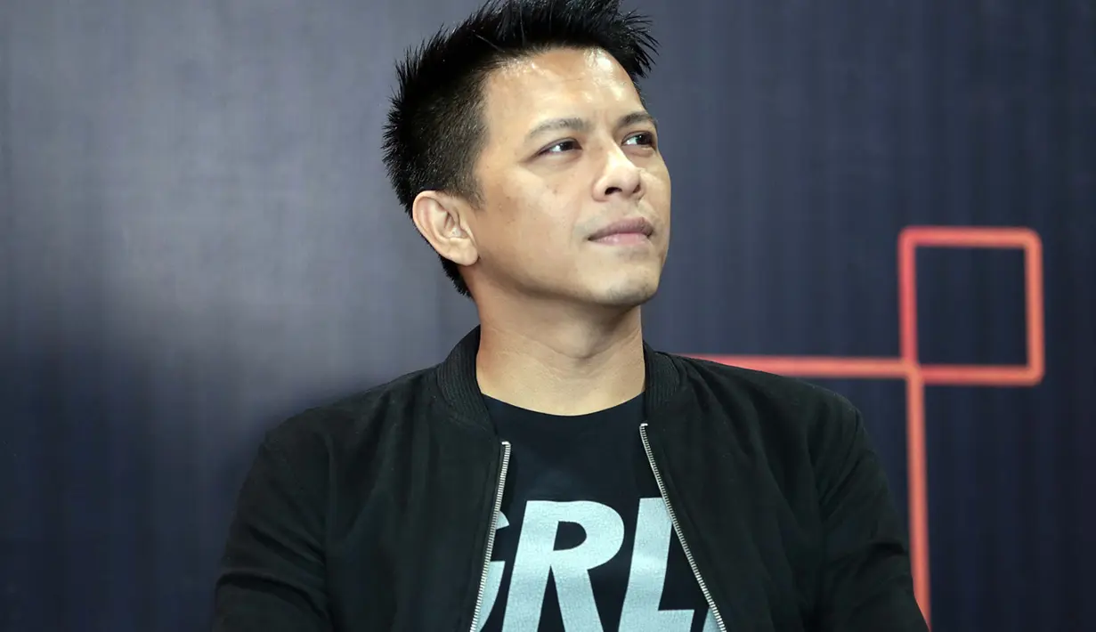 "Senang sekali. Waktu audisi pertama sudah lihat bakat yang bisa menjadi besar, ada juga bakat yang belum siap. Sangat menyenangkan," ujar pemilik nama lengkap Nazril Irham  itu. (Deki Prayoga/Bintang.com)