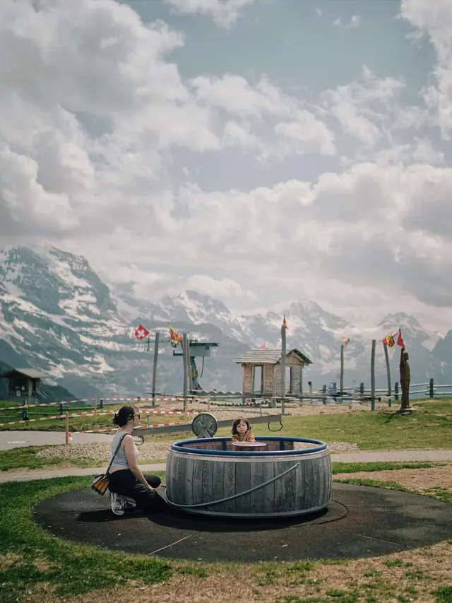 Sabai Morcheck liburan di Swiss (Instagram/sabaidieter)