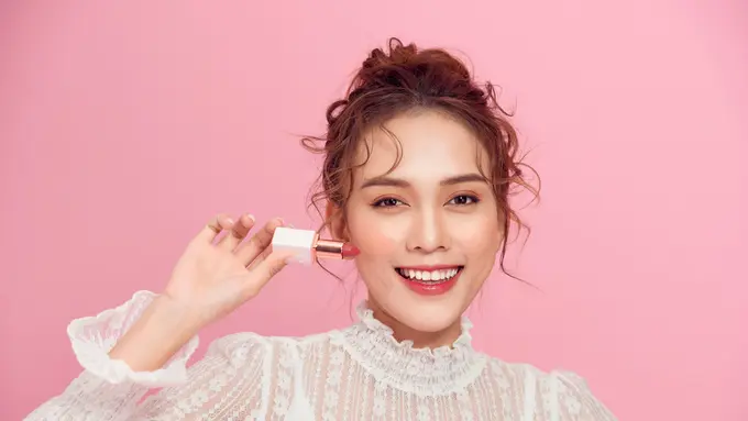 4 Lip Makeup Paling Viral dan Banyak Dicari Beauty Enthusiast, Sudah Pernah Coba yang Mana Nih?