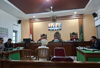 Sewaktu KKN, Jokowi dipanggil Jack. Hal ini disampaikan rekan Jokowi saat menjadi saksi persidangan. (Liputan6.com/Fajar Abrori)