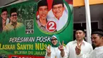 Ketua Pemenangan Pilpres PKB Marwan Jafar (tengah) meresmikan posko santri NUsantara untuk pemenangan Jokowi-JK (Liputan6.com/Johan Tallo)
