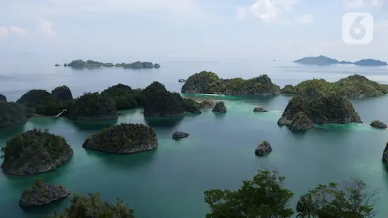 Piaynemo Raja Ampat, Papua Barat