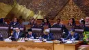 Wakil Ketua DPR Taufik Kurniawan memimpin Rapat Paripurna DPR Kubu Koalisi Merah Putih, Jakarta, Selasa (4/11/2014). (Liputan6.com/Andrian M Tunay)