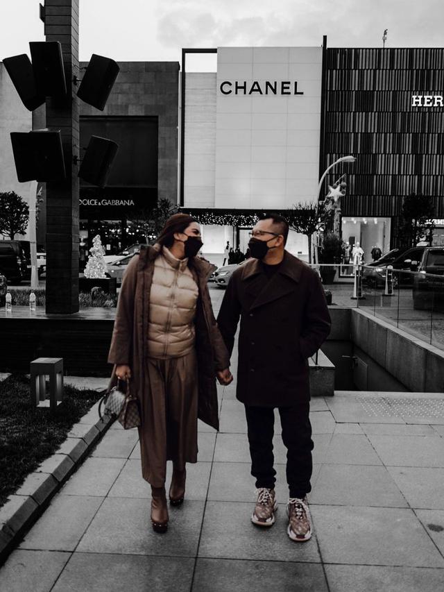 7 Potret Mesra Ashanty dan Anang Hermansyah Selama di Turki, Tak Kalah dari Anak