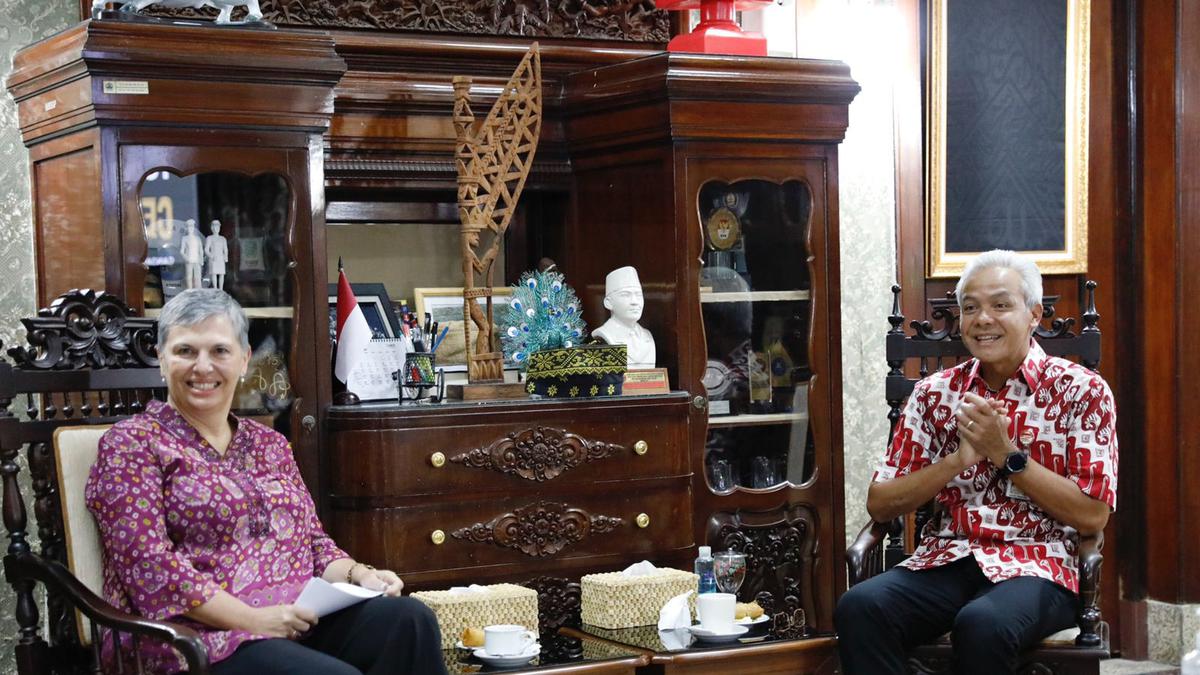 Dubes Australia Temui Ganjar Pranowo, Bahas Kerja Sama Investasi dan Peternakan - Vimarsana News