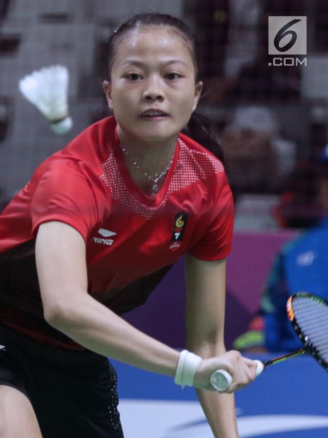 Semifinal Bulutangkis Beregu Putri, Fitriani Tumbang