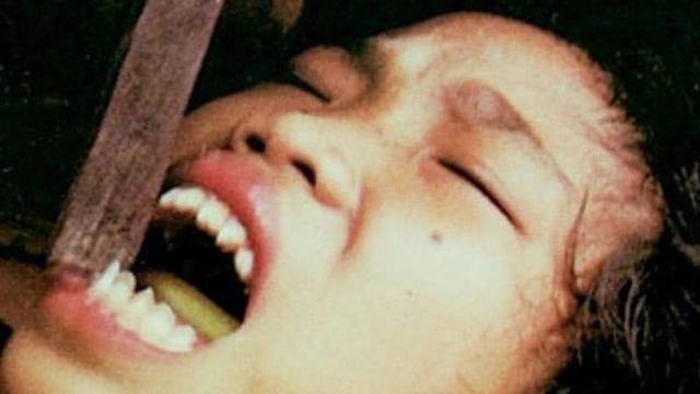 6 Tradisi Aneh Bagi Kaum Wanita Di Berbagai Dunia