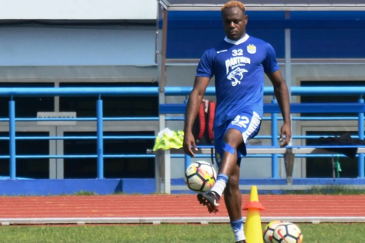 Victor Igbonefo