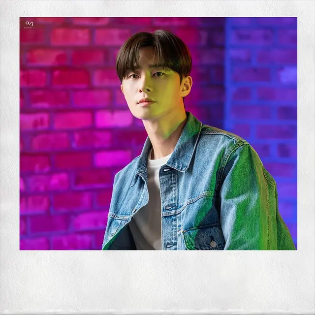 Park Seo Joon. (Awesome Ent via Instagram/ awesome_ent_official)