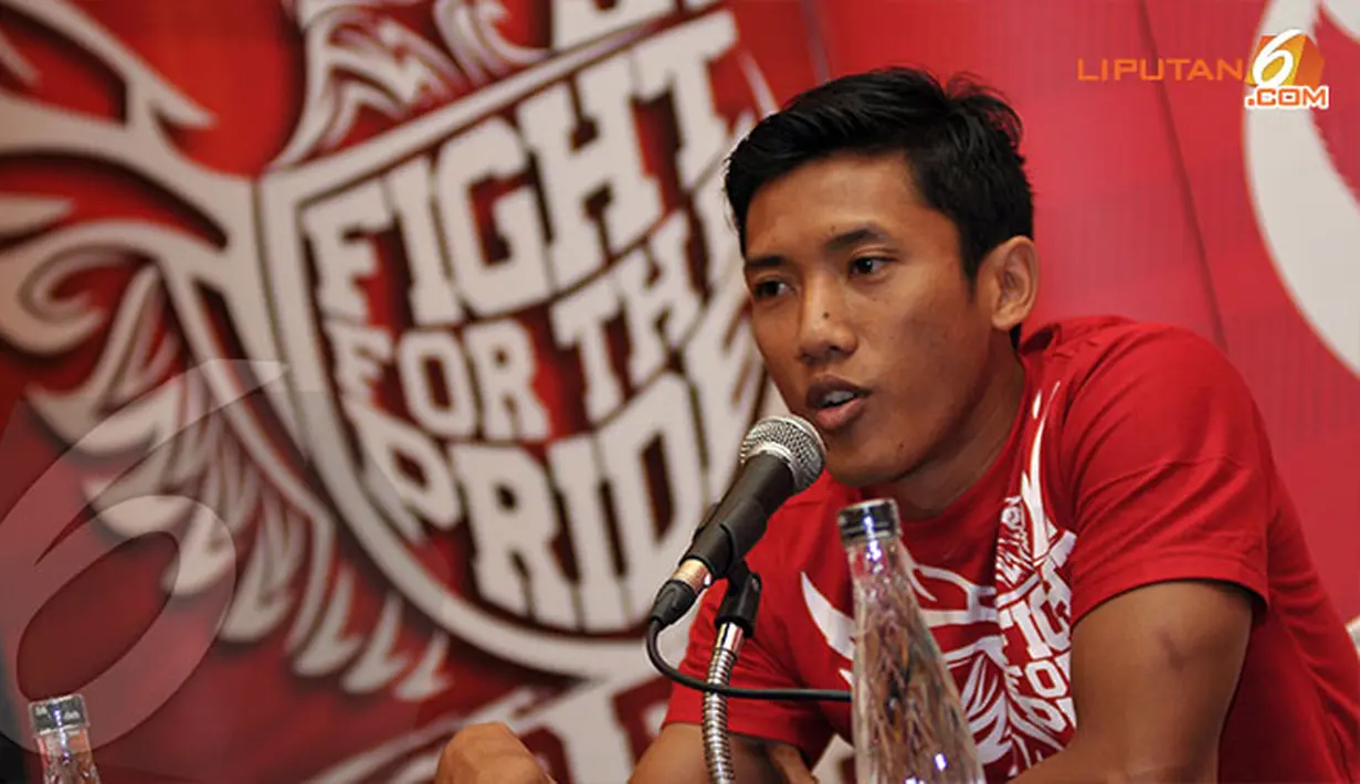 Sebagai pemain timnas, Ahmad Bustomi menegaskan persiapan Timnas Indonesia untuk bertandang melawan Cina pada 15 November 2013 sudah cukup baik dan maksimal  (Liputan6.com/ Helmi Fithriansyah)